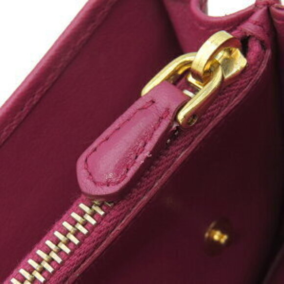 Prada Tessuto Quilted Wallet Nylon Red Bifold Logo Pass - Picture 13 of 14